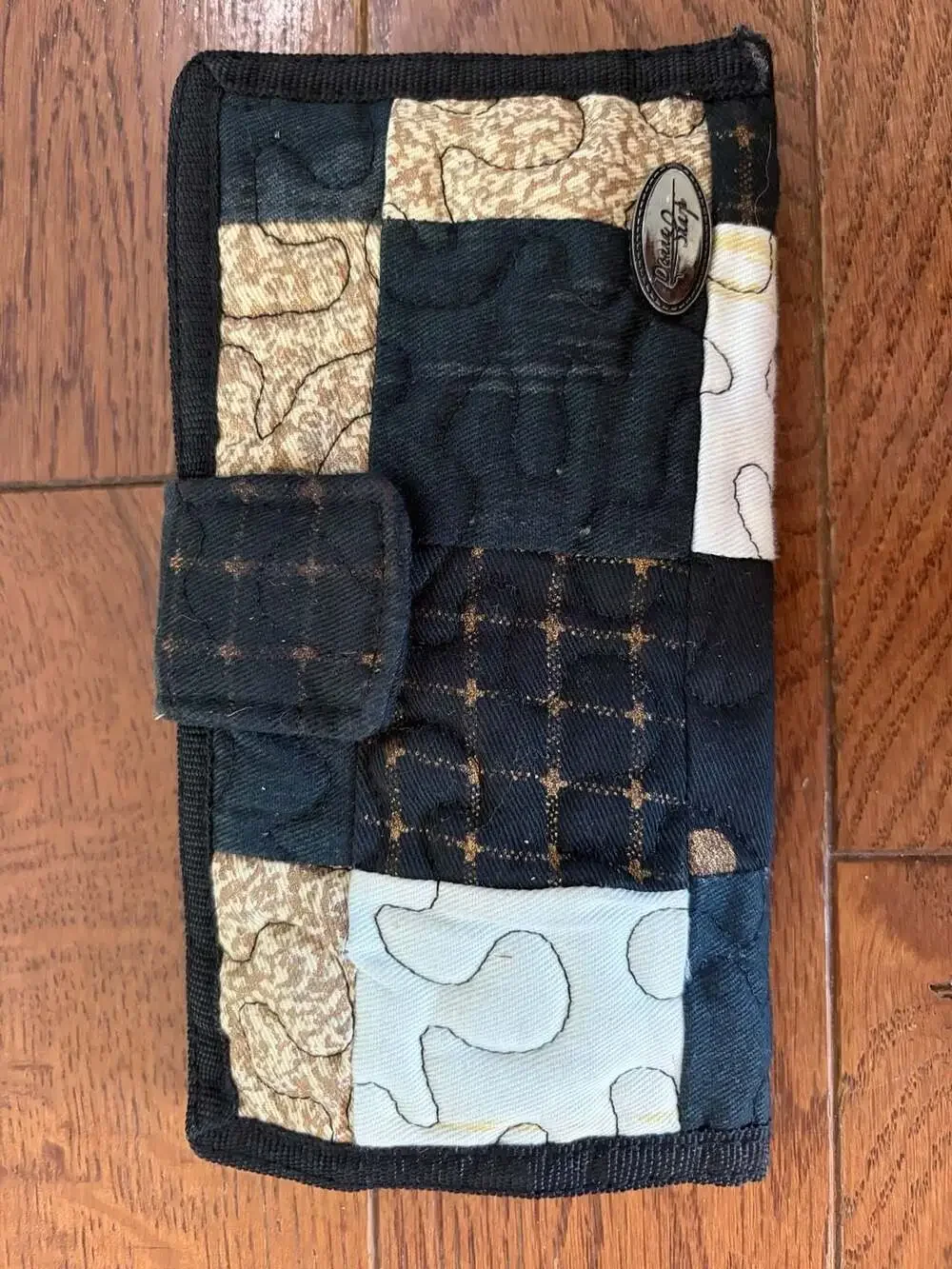 Donna Sharp Patchwork Quilted Purse Handbag Tote with Matching Wallet, Polka Do